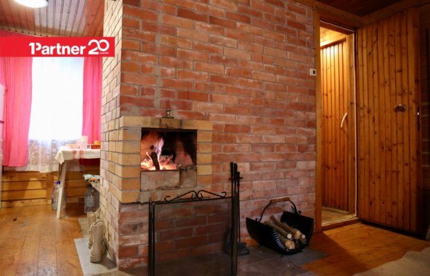 Image 7 of 20