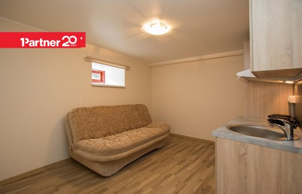 Image 2 of 9