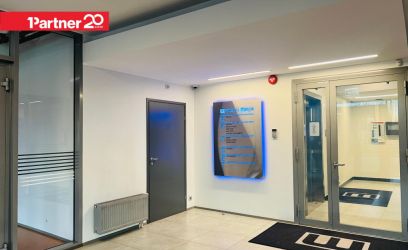 Pilte Büroopind Metalli Majas – ruum kasvuks ja arenguks