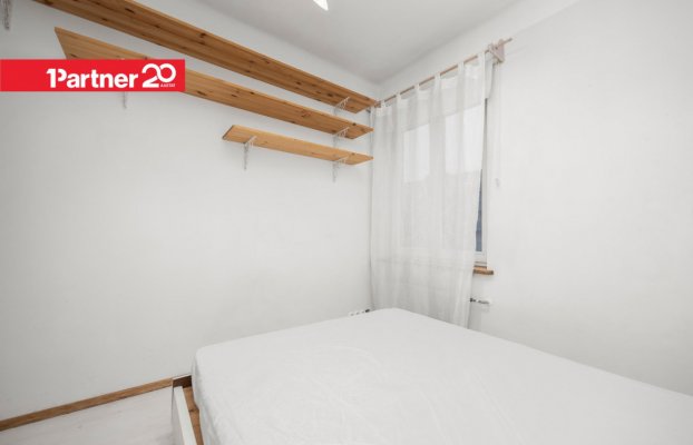 Image 12 of 25