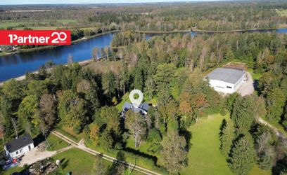 Image of SINU OMA PARADIIS SUUREL KINNISTUL JÄRVE KALDAL!
