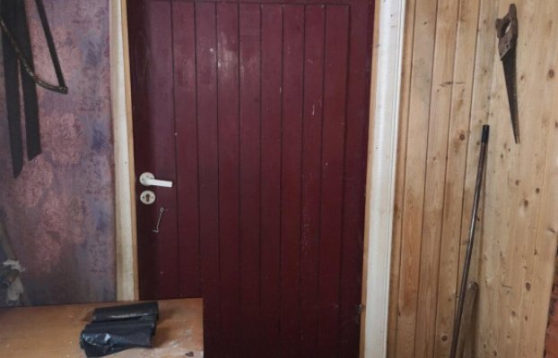 Image 11 of 18