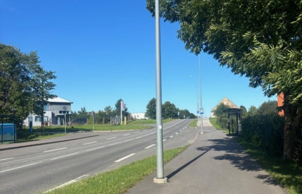 Image 26 of 28
