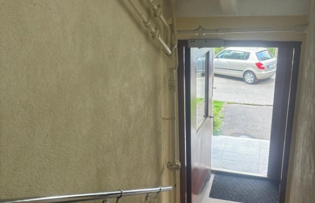 Image 15 of 20