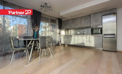 Pilte Müüa avar 3-toaline korter kesklinnas, mainekas majas!