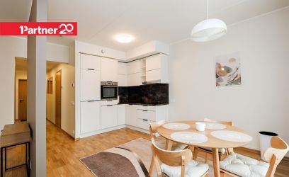 Pilte ÜÜRIHINNAS SISALDUB PARKIMISKOHT JA PANIPAIK!