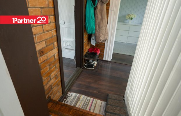 Image 20 of 54