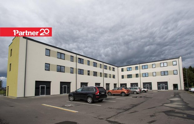 Image 16 of 18