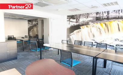 Image of 2 PARKIMISKOHTA HINNA SEES