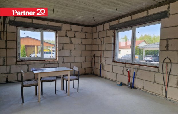Image 10 of 24
