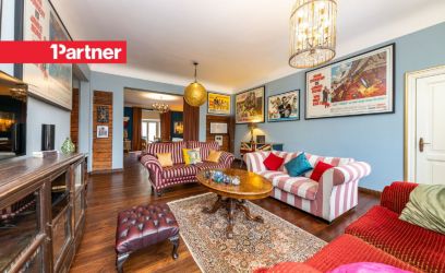 Pilte AJALOOGA KODU KADRIORU SÜDAMES!