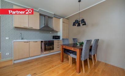 Pilte Vaikne hoovipoolne korter, suletud hoov, parkimiskoht.