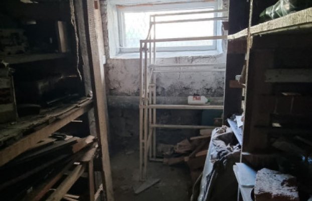 Image 19 of 31