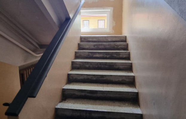 Image 24 of 31