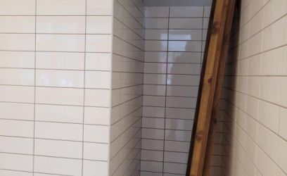 Image of Anname üürile vitriinakende ja eraldi sissepääsuga äripinna.
