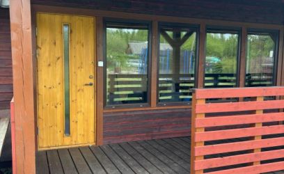 Pilte Müüa hooldatud elamumaa krunt koos aiamajaga, elekter olemas!