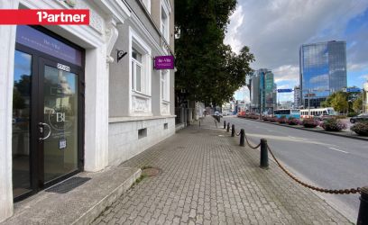 Pilte Kabinett +vastuvõtuala! Tasuta parkimiskoht! KM ei lisandu!