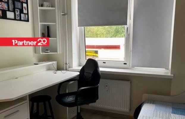 Image 6 of 12