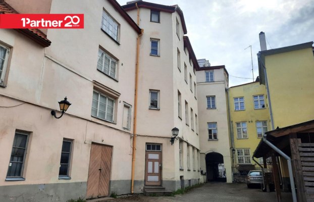 Image 20 of 26