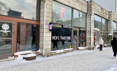 Pilte HEA NÄHTAVUSEGA VEEÜHENDUSEGA ÄRIPIND NARVA MNT-l