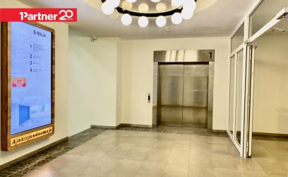 Pilte VALGUSKÜLLANE VÄIKE ÄRIPIND KESKLINNAS!