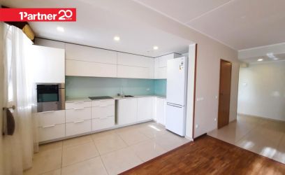 Pilte Saun, terrass, aiaosa, panipaik, parkimine, suletud territoorium