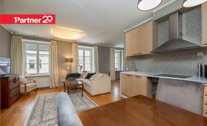 Pilte Vaikne hoovipoolne korter, hoov suletud, parkimiskoht.