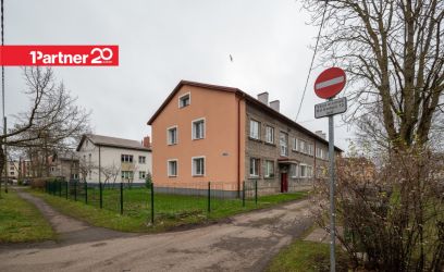 Pilte Taskukohane elamispind rohelises ja arenevas piirkonnas.