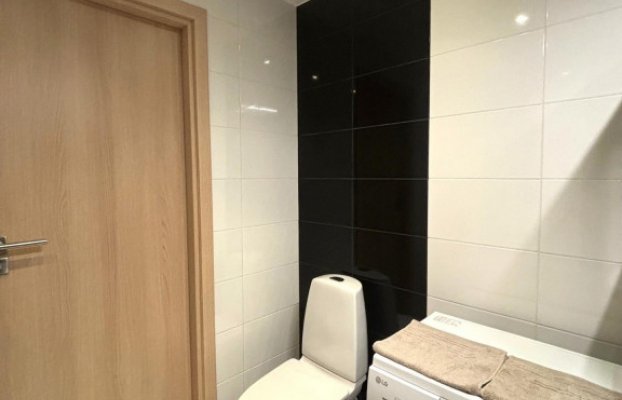 Image 26 of 35