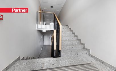 Pilte AVAR JA VALGUSKÜLLANE SUURE RÕDUGA KORTER LÕVIRAHUS!