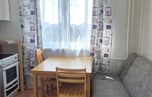 Image 2 of 24