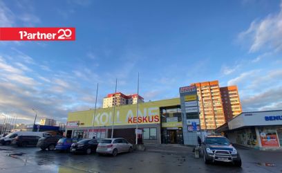 Image of Kaubandus-/teeninduspind Kollases keskuses