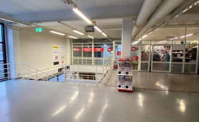 Image of Kaubandus-/teeninduspind Kollases keskuses