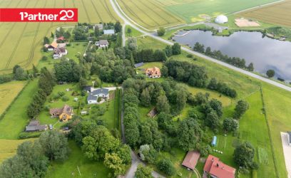 Image of KÕRGHALJASTUS, VANA TALUKOHT TARTU LINNAS, UURI LISA!