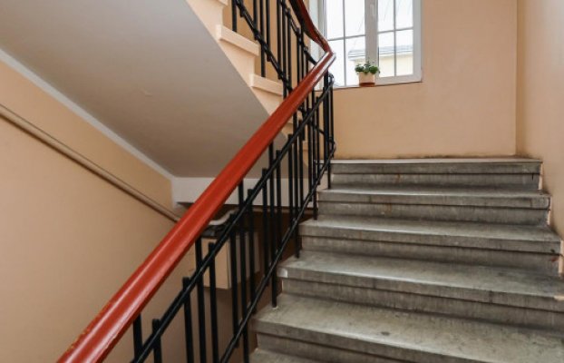 Image 20 of 25