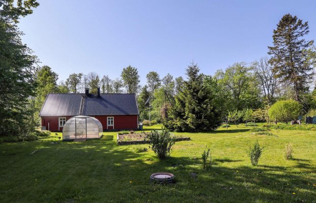 Image 36 of 46