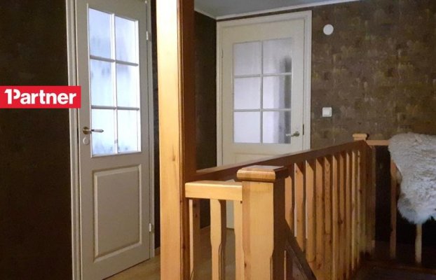 Image 10 of 11