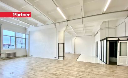 Image of KÕrged laed 4,5m. Kaubalift otse ruumi. Duss. VEEÜHENDUS.