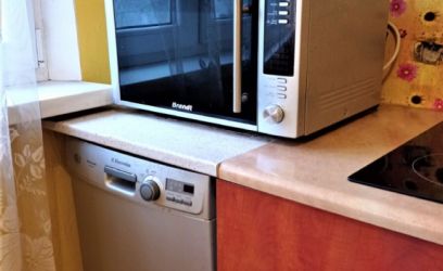 Image of SUUR TELEVIISOR JA KONDITSIONEER