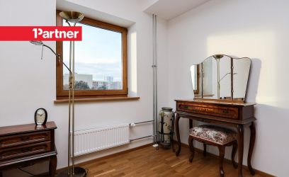 Pilte Müüa valgusküllane 2-toaline korter Lasnamäel – Peterburi teel!