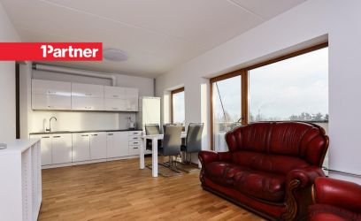 Pilte Müüa valgusküllane 2-toaline korter Lasnamäel – Peterburi teel!