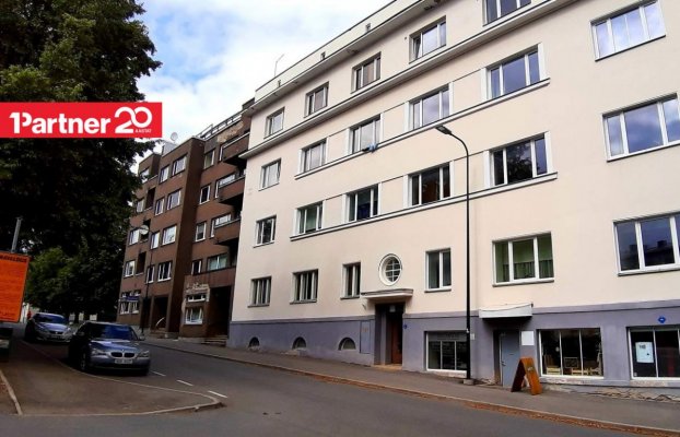 картина 1 of 9