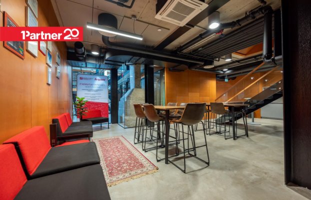 картина 2 of 23