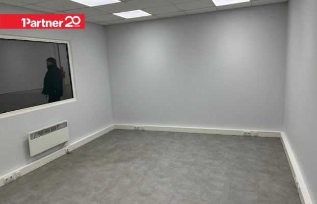 Image 11 of 24