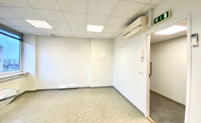 Image of VALGUSKÜLLANE ÄRIPIND KESKLINNAS!