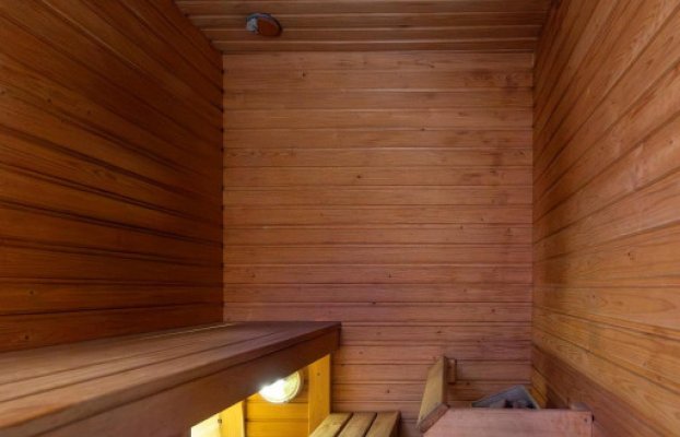Image 16 of 35