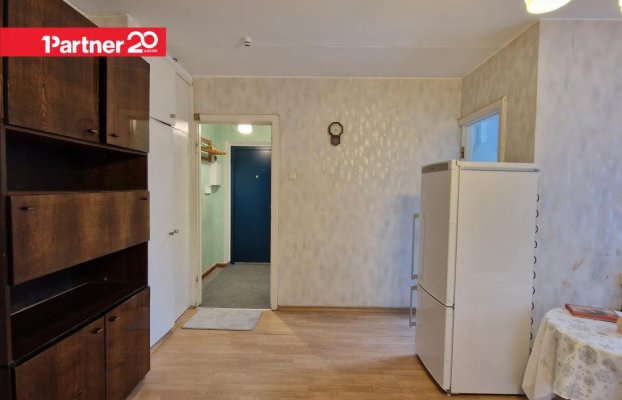 Image 4 of 11