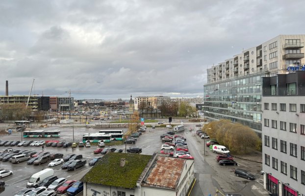 Image 16 of 18