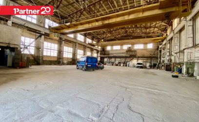 Image of Hoone + asfalteeritud plats. Lae kõrgus 17m.