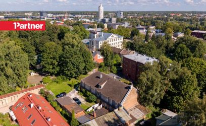 Pilte Müüa avar 120 m² korter ajaloolises Karlovas